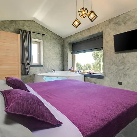 Lavanda Villa